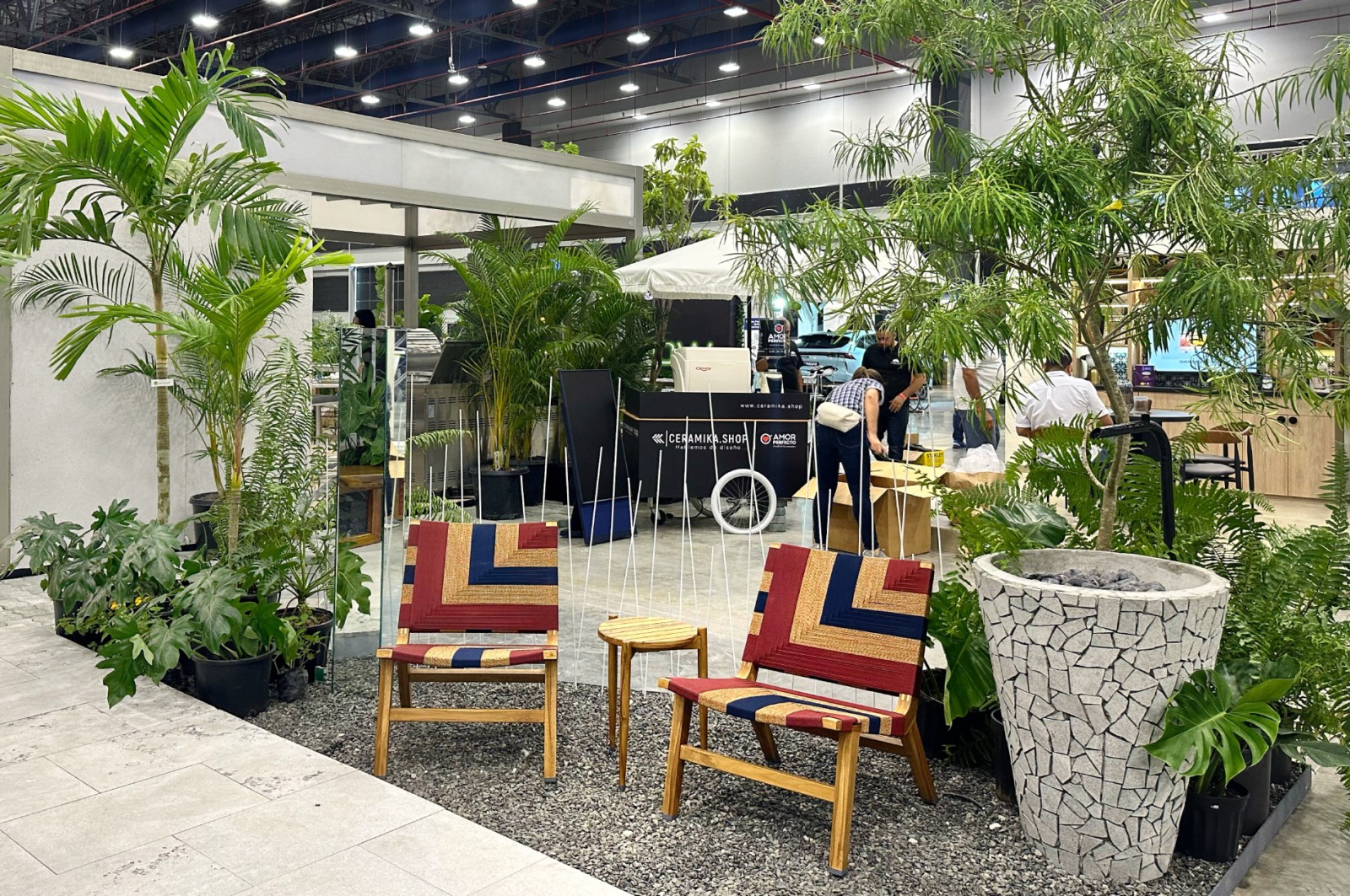 Especialistas en arquitectura en Panamá, diseño de interiores y paisajismo. Crea espacios únicos y verdes para viviendas y negocios.