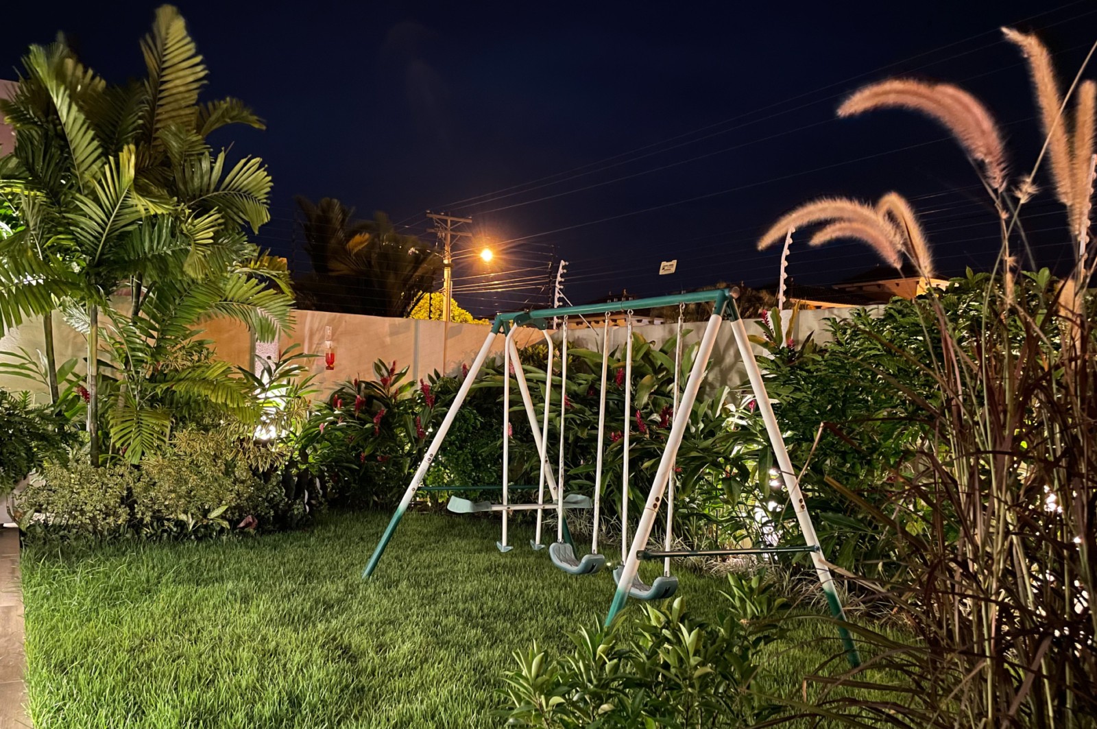Especialistas en arquitectura en Panamá, diseño de interiores y paisajismo. Crea espacios únicos y verdes para viviendas y negocios.